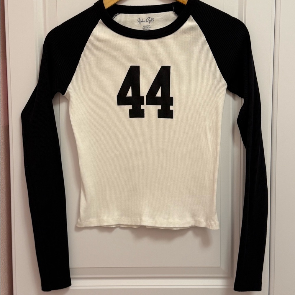 🎀 Like New! John Galt Bella Ribbed Raglan Tee